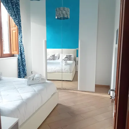 Διαμέρισμα Light Blue House Σαλέρνο