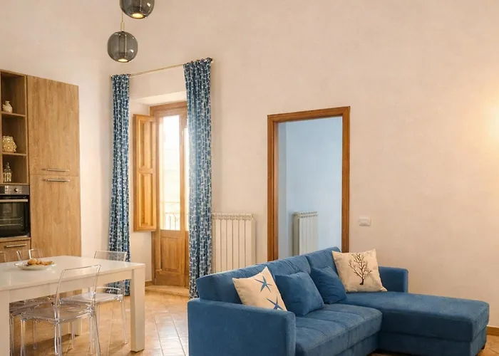 Апартаменты Light Blue House