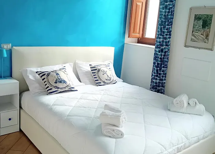Апартаменты Light Blue House